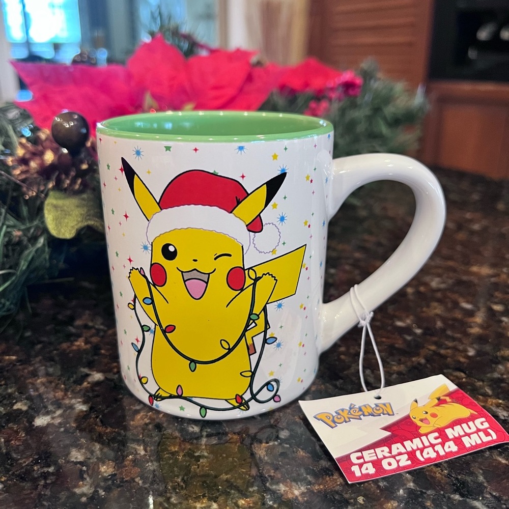 NWT Pokémon Pikachu Christmas Mug